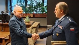 Lech Wałęsa zadeklarował wsparcie dla policji i spotkał się z przedstawicielami NSZZ Policjantów